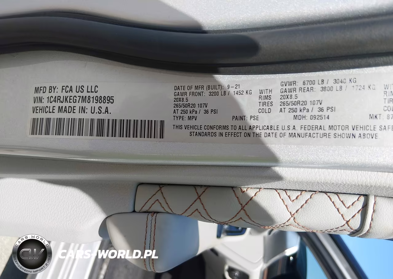 2021 Jeep Grand Cherokee L Summit 4X4 VIN:1C4RJKEG7M8198895 - 9