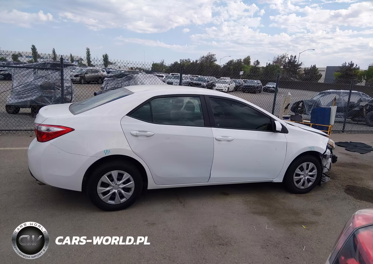 2016 Toyota Corolla L VIN:5YFBURHE9GP526001 - 14