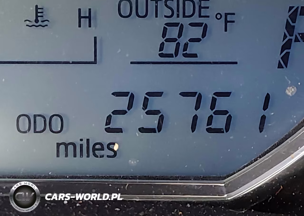 2016 Toyota Corolla L VIN:5YFBURHE9GP526001 - 16