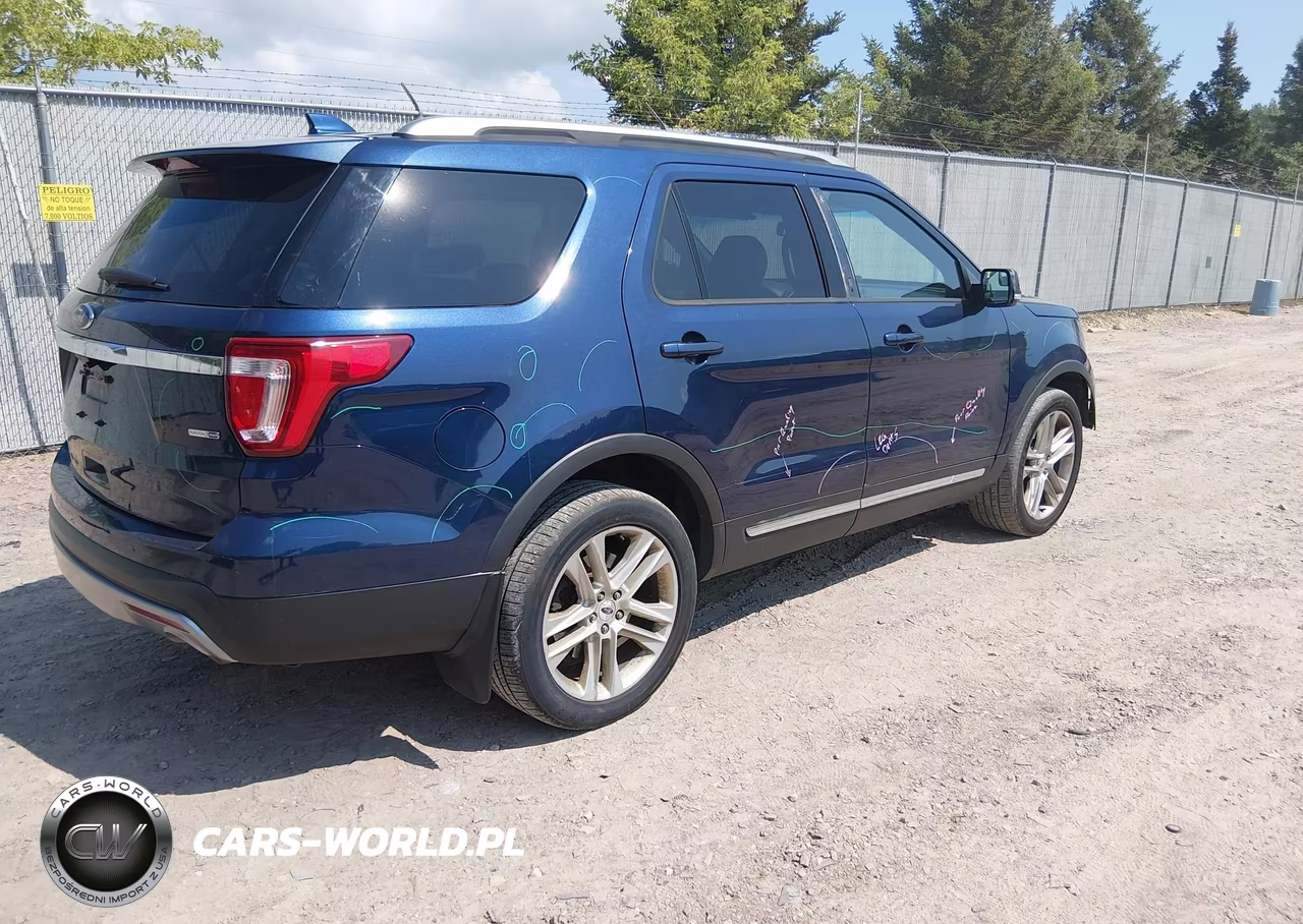2016 Ford Explorer Xlt VIN:1FM5K8D88GGB59960 - 4