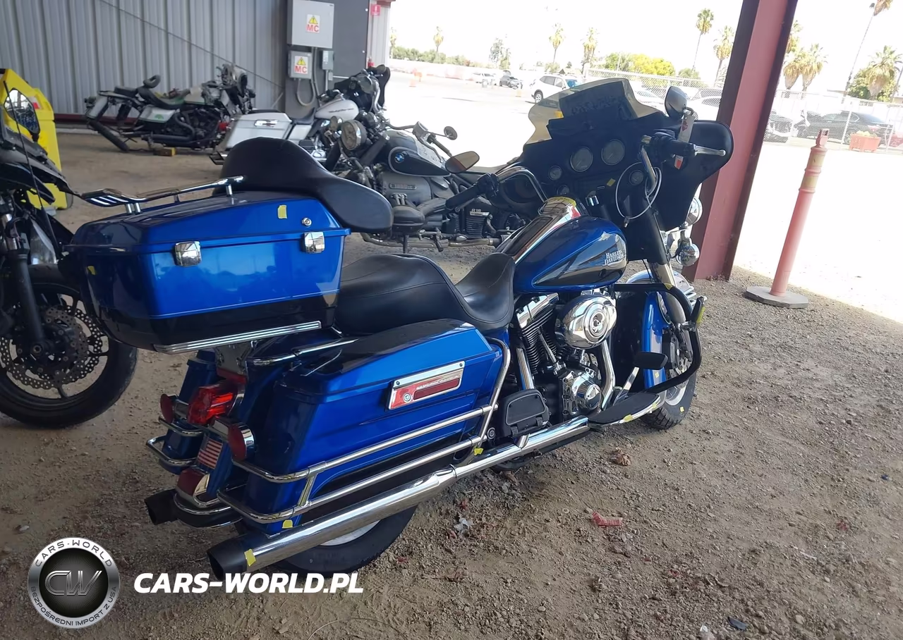 2008 Harley-Davidson Flht Classic VIN:1HD1FF4348Y644512 - 4