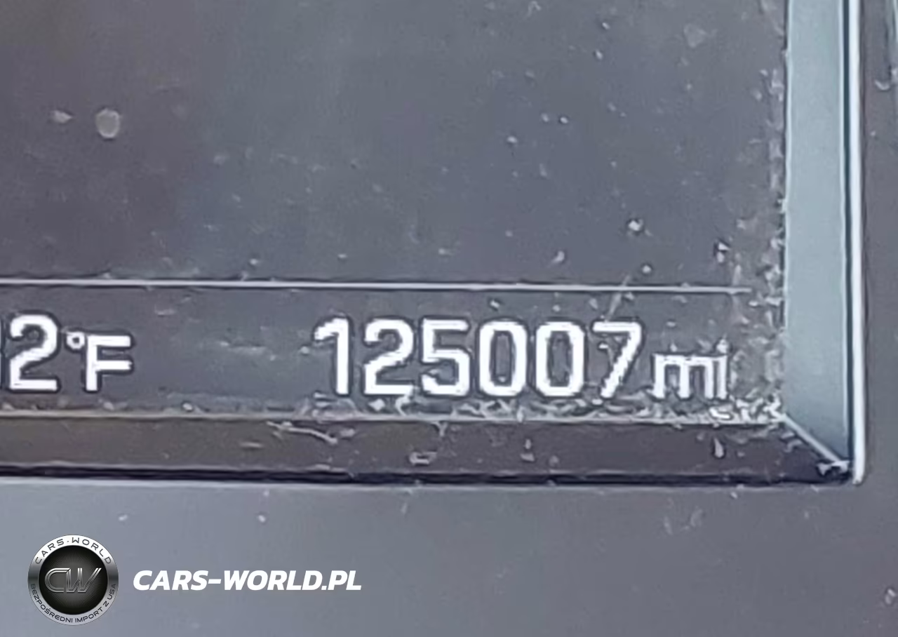 2017 Hyundai Santa Fe Se VIN:KM8SMDHF3HU208323 - 16