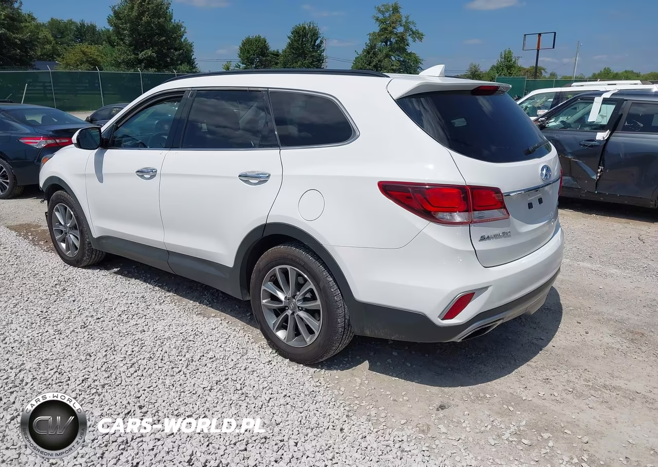 2017 Hyundai Santa Fe Se VIN:KM8SMDHF3HU208323 - 3