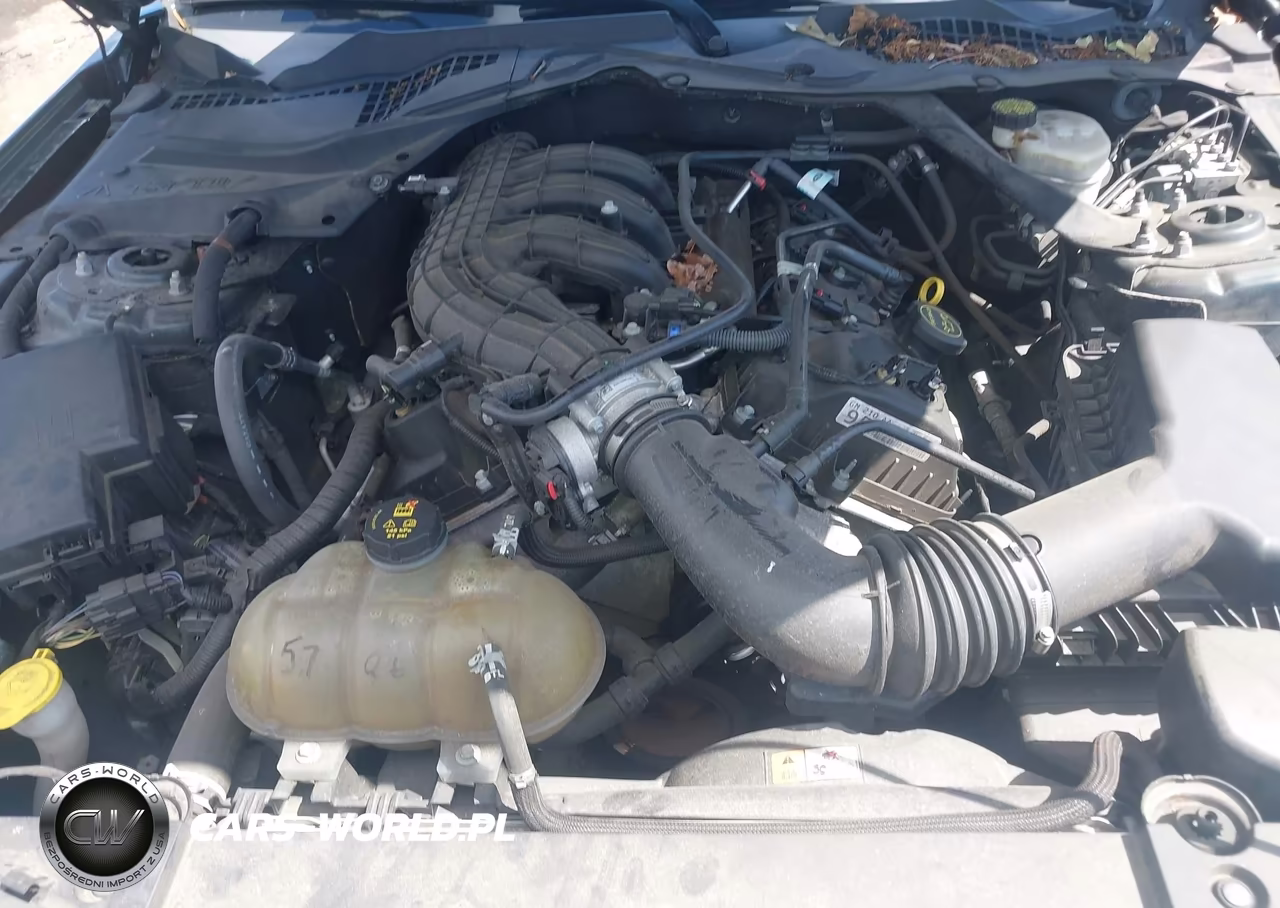2016 Ford Mustang V6 VIN:1FATP8EM7G5307235 - 10
