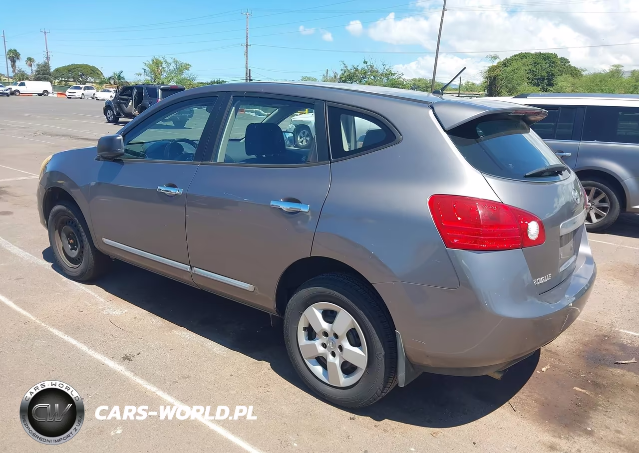 2013 Nissan Rogue S VIN:JN8AS5MT8DW504271 - 3