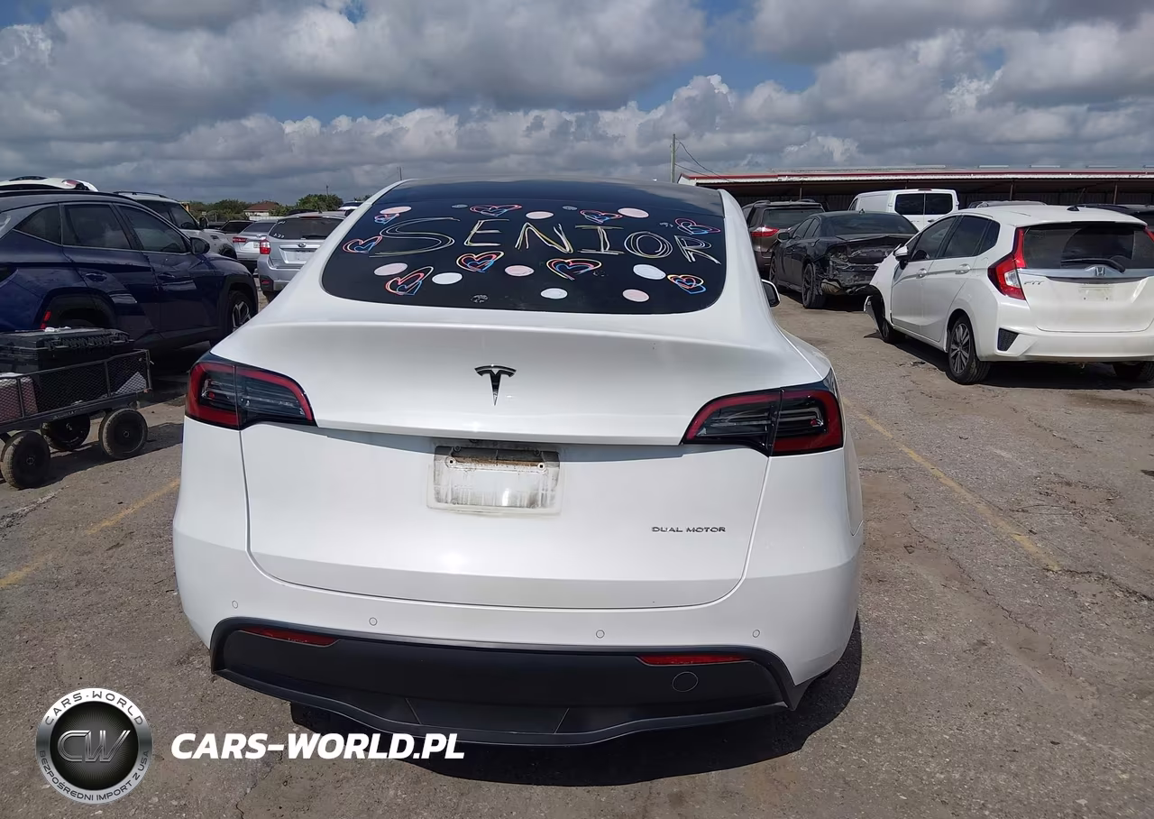 2022 Tesla Model Y Long Range Dual Motor All-Wheel Drive VIN:7SAYGAEE5NF400429 - 15