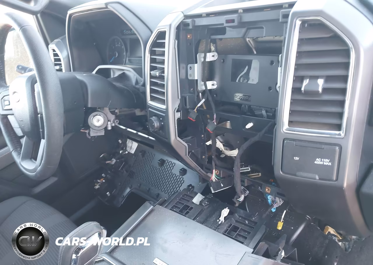 2016 Ford F-150 Xlt VIN:1FTEW1CP3GKE93156 - 17