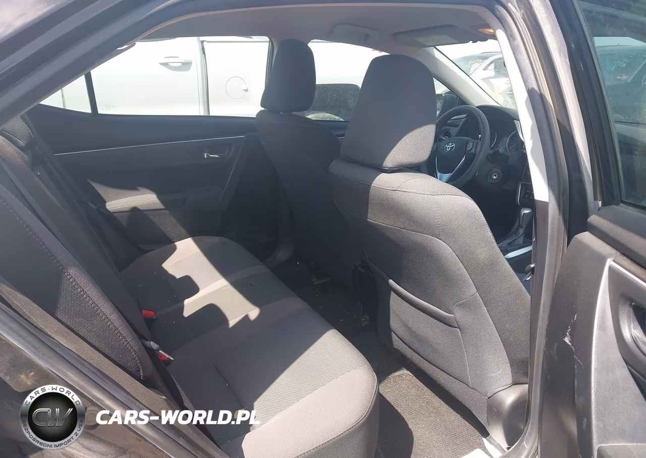 2017 Toyota Corolla Le VIN:5YFBURHEXHP716813 - 8