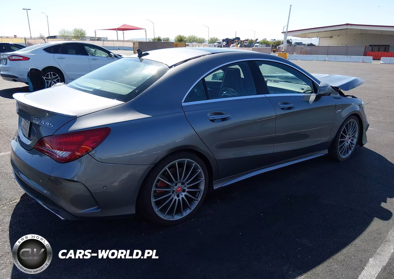 2016 Mercedes-Benz Amg Cla 45 4Matic VIN:WDDSJ5CB2GN300982 - 4