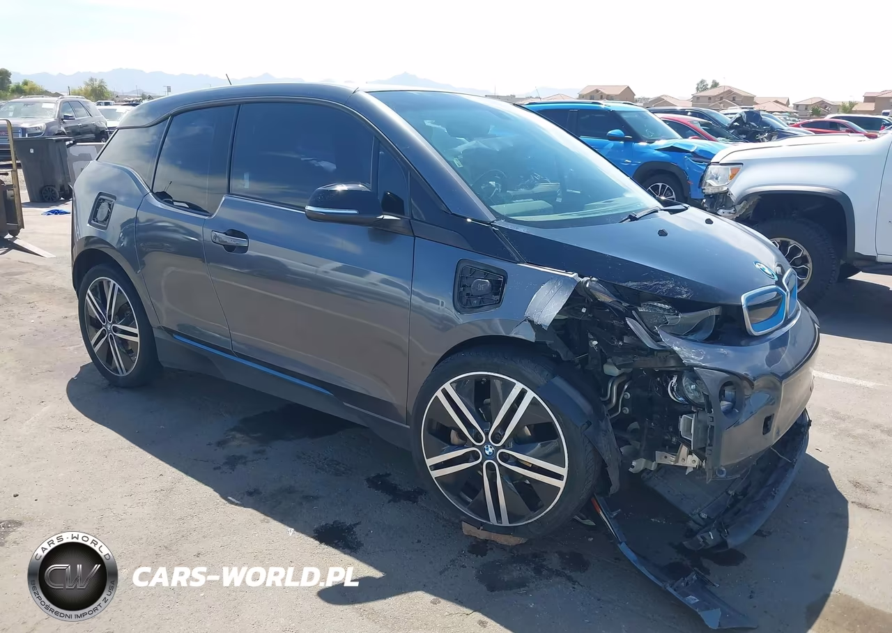 2016 BMW I3 Base W-Range Extender VIN:WBY1Z4C55GV508825 - 1
