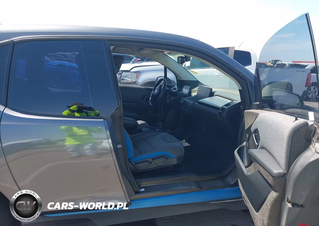 2016 BMW I3 Base W-Range Extender VIN:WBY1Z4C55GV508825 - 5