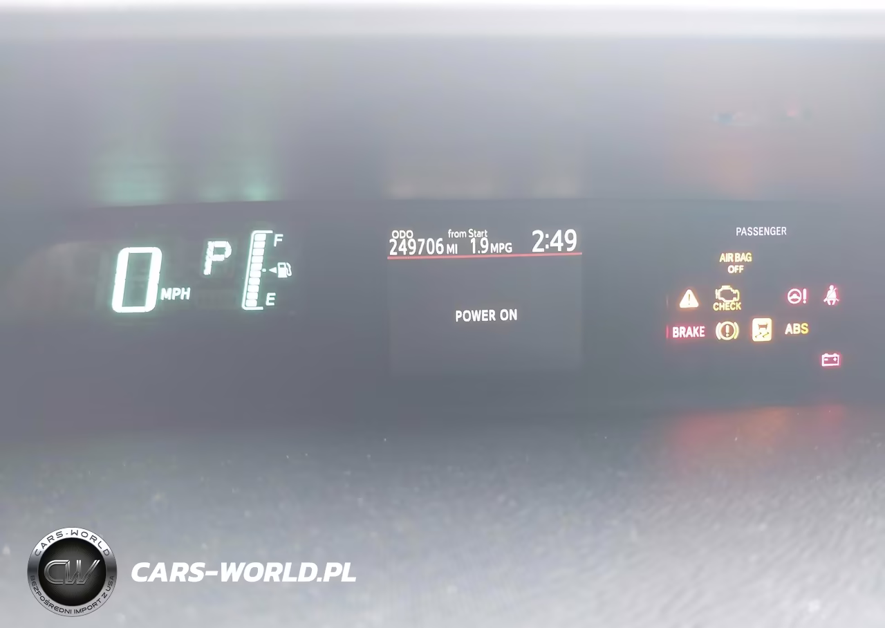 2012 Toyota Prius C Three VIN:JTDKDTB39C1022549 - 7