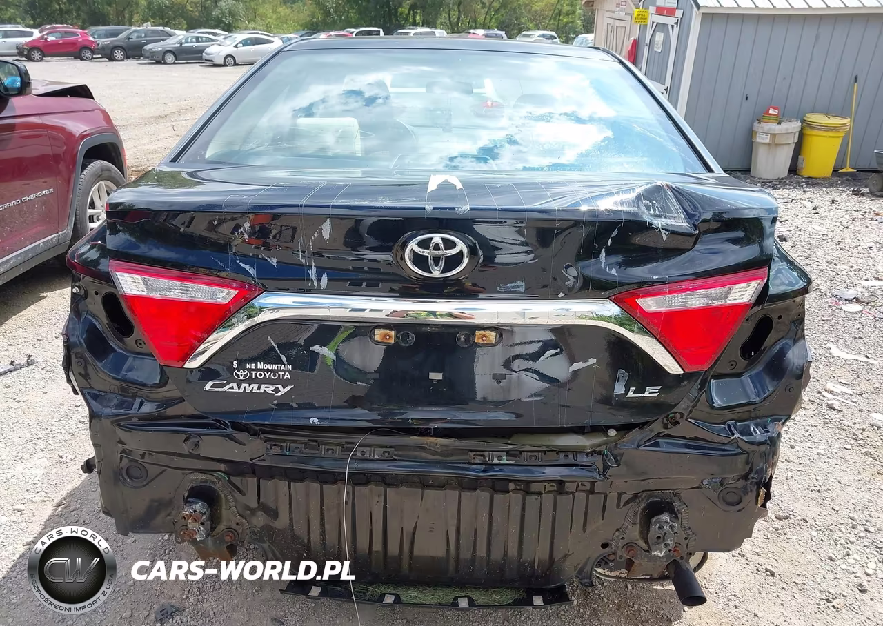 2016 Toyota Camry Le VIN:4T1BF1FK0GU257163 - 6