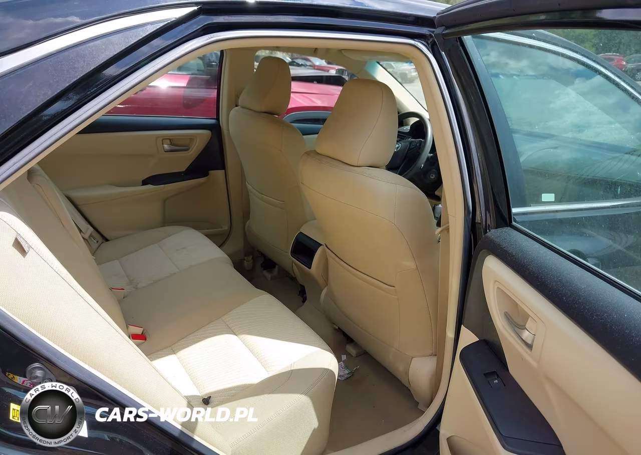 2016 Toyota Camry Le VIN:4T1BF1FK0GU257163 - 8