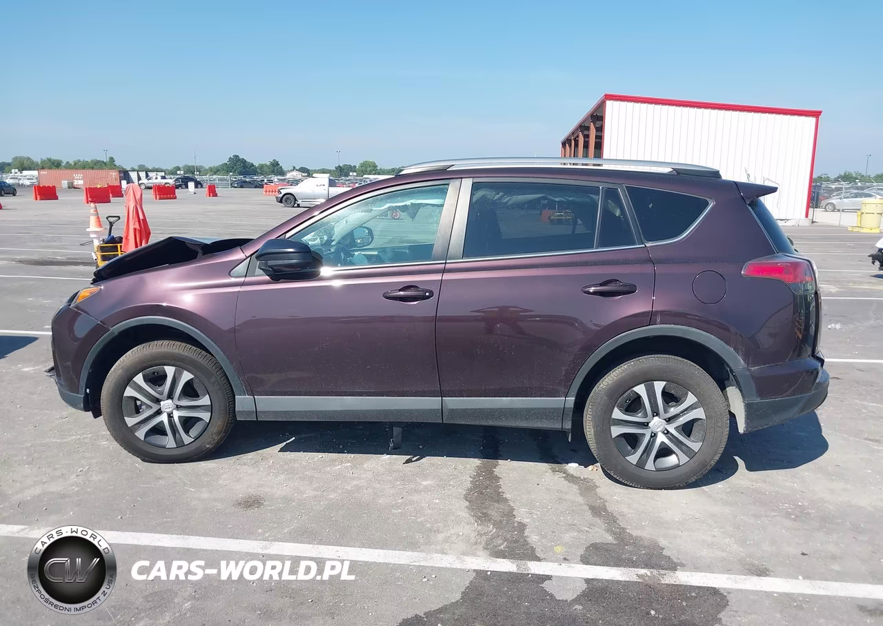 2018 Toyota Rav4 Le VIN:2T3ZFREV0JW492458 - 13