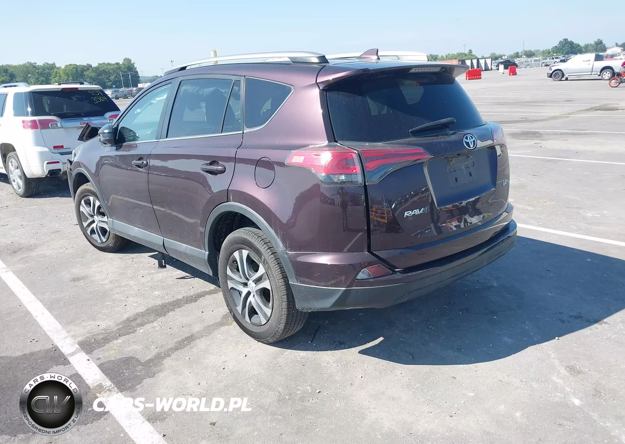 2018 Toyota Rav4 Le VIN:2T3ZFREV0JW492458 - 3