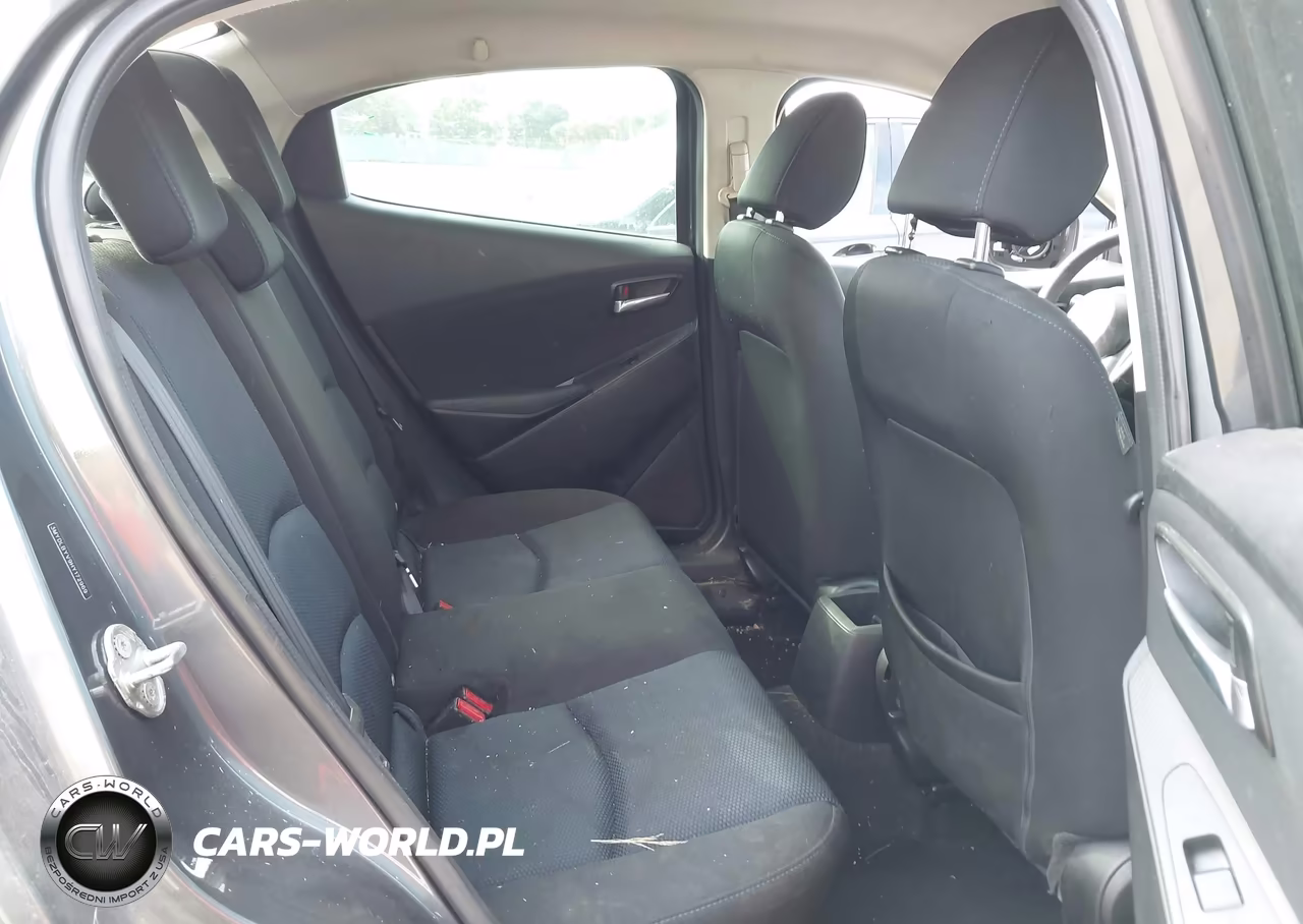 2017 Toyota Yaris Ia VIN:3MYDLBYV9HY172969 - 8