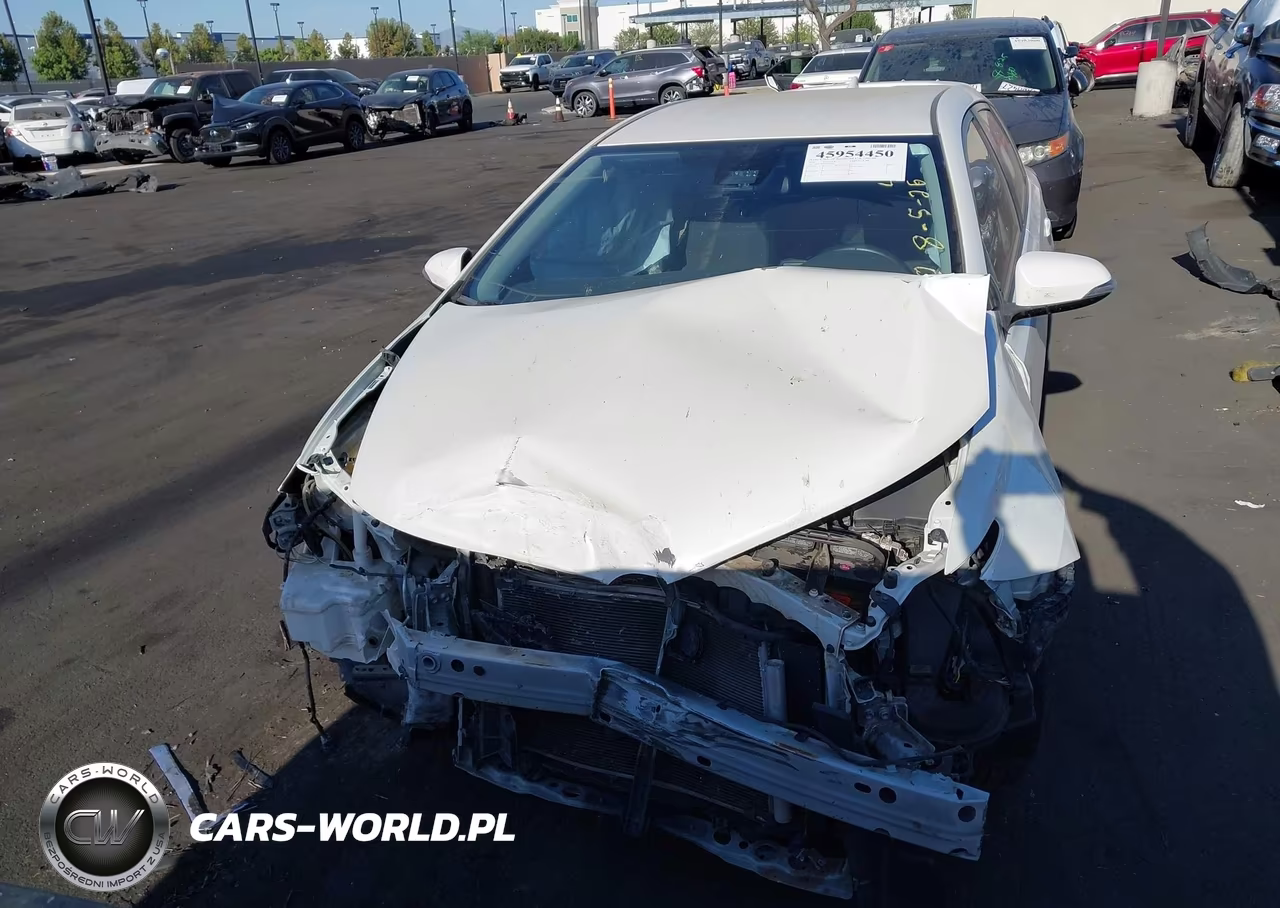 2018 Toyota Corolla Im VIN:JTNKARJE2JJ570710 - 13