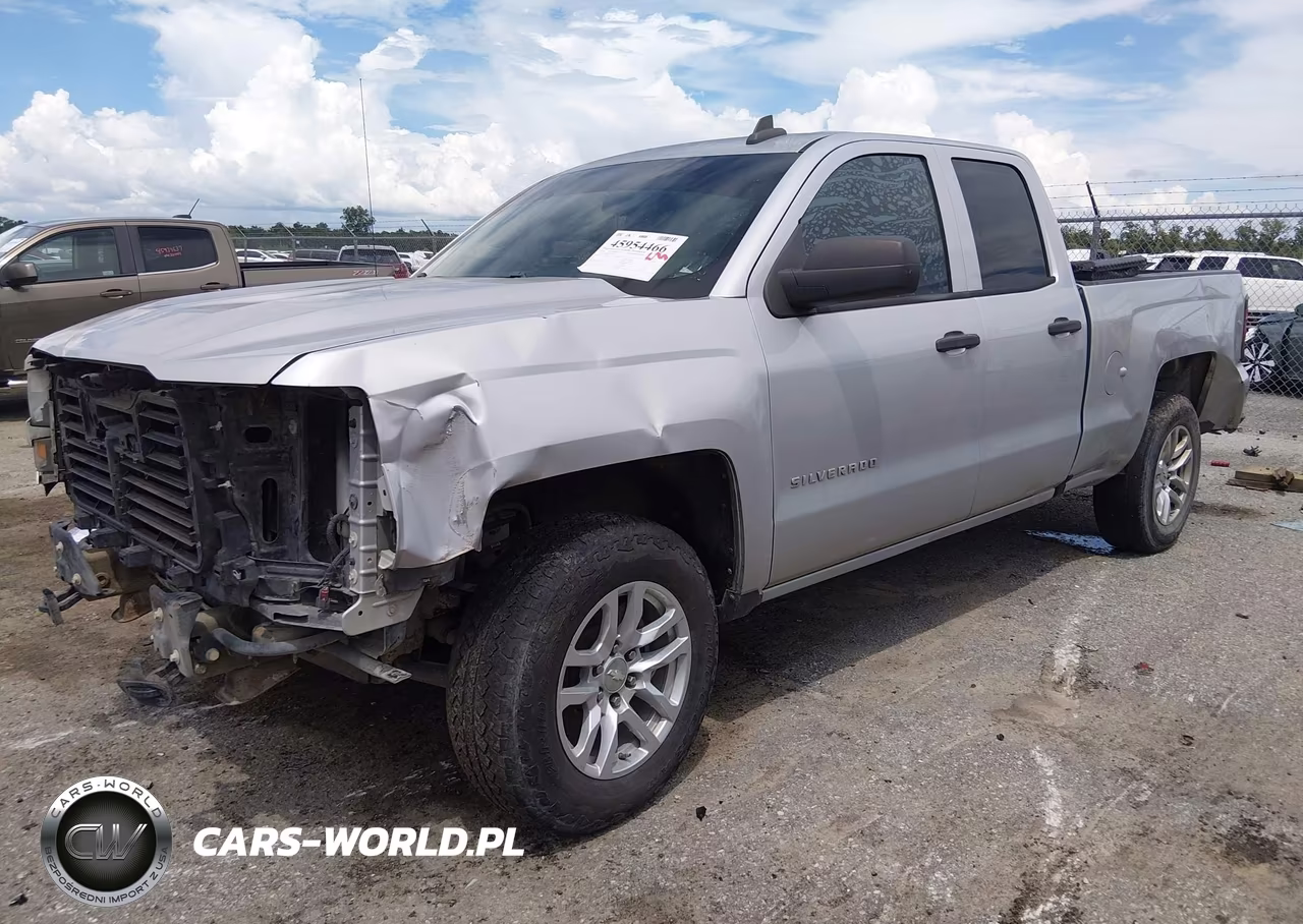2018 Chevrolet Silverado 1500 Custom VIN:1GCRCPEC3JZ317231 - 2