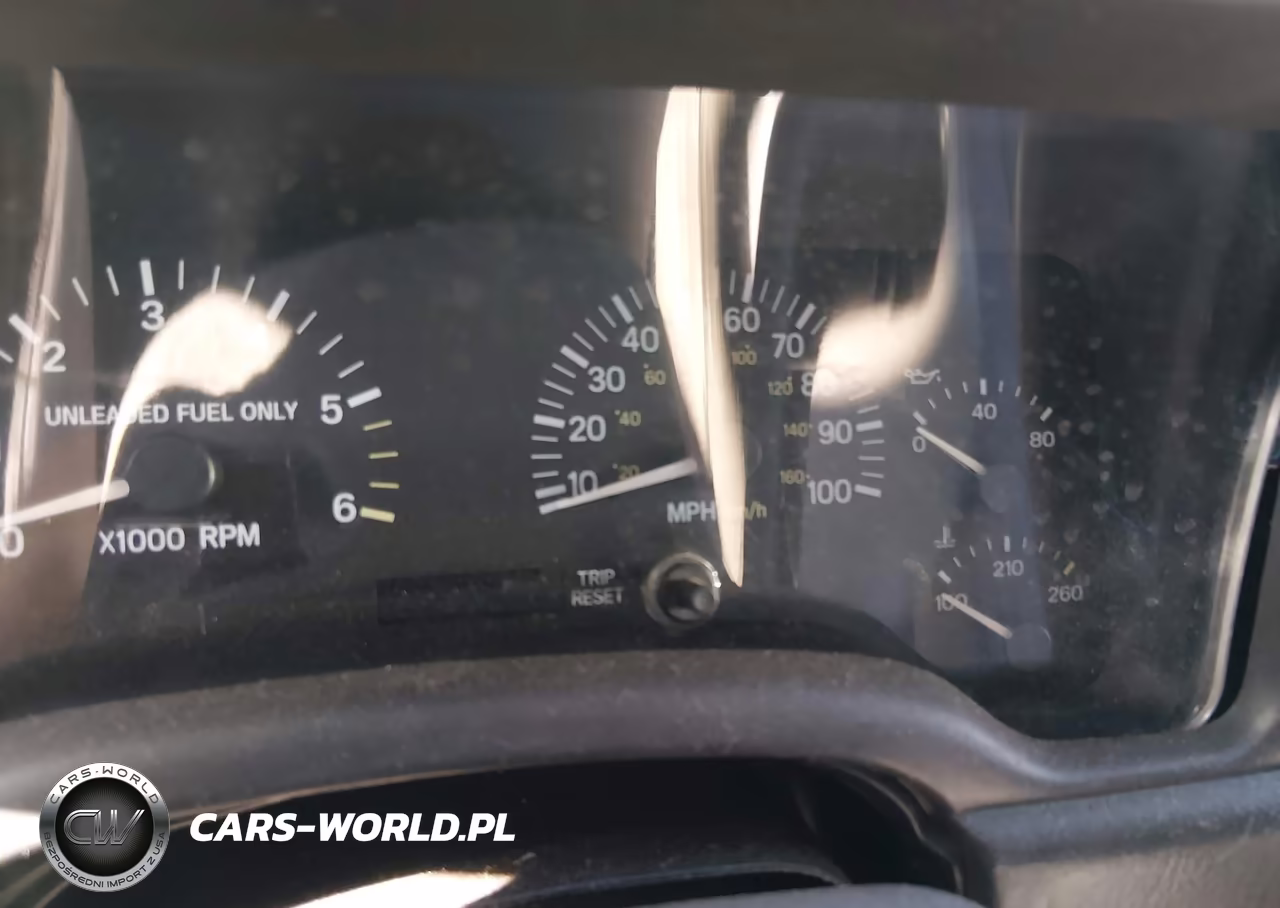 1998 Jeep Cherokee Classic-Sport VIN:1J4FT68SXWL250972 - 7