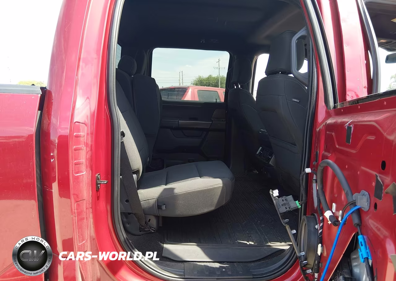 2024 Ford F-150 Xlt VIN:1FTFW3L82RKE45692 - 8