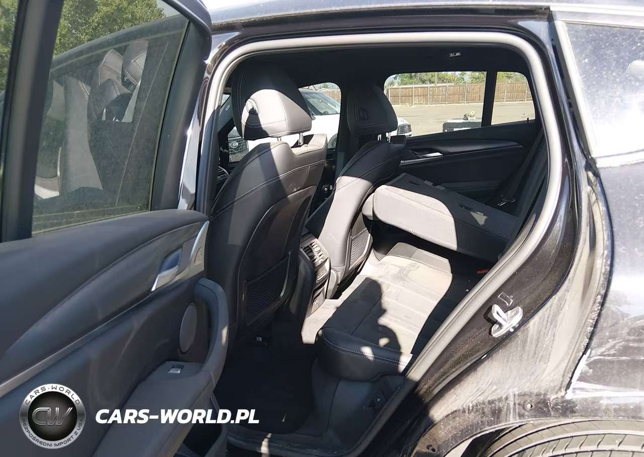 2025 BMW X4 xDrive30I VIN:5UX33DT05S9Z92205 - 8