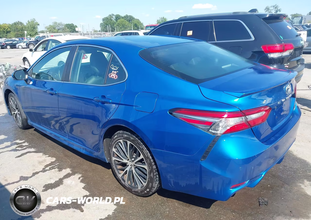 2018 Toyota Camry Se VIN:4T1B11HK2JU095510 - 14