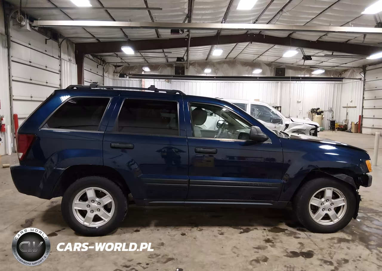 2005 Jeep Grand Cherokee Laredo VIN:1J8HR48N85C537360 - 14