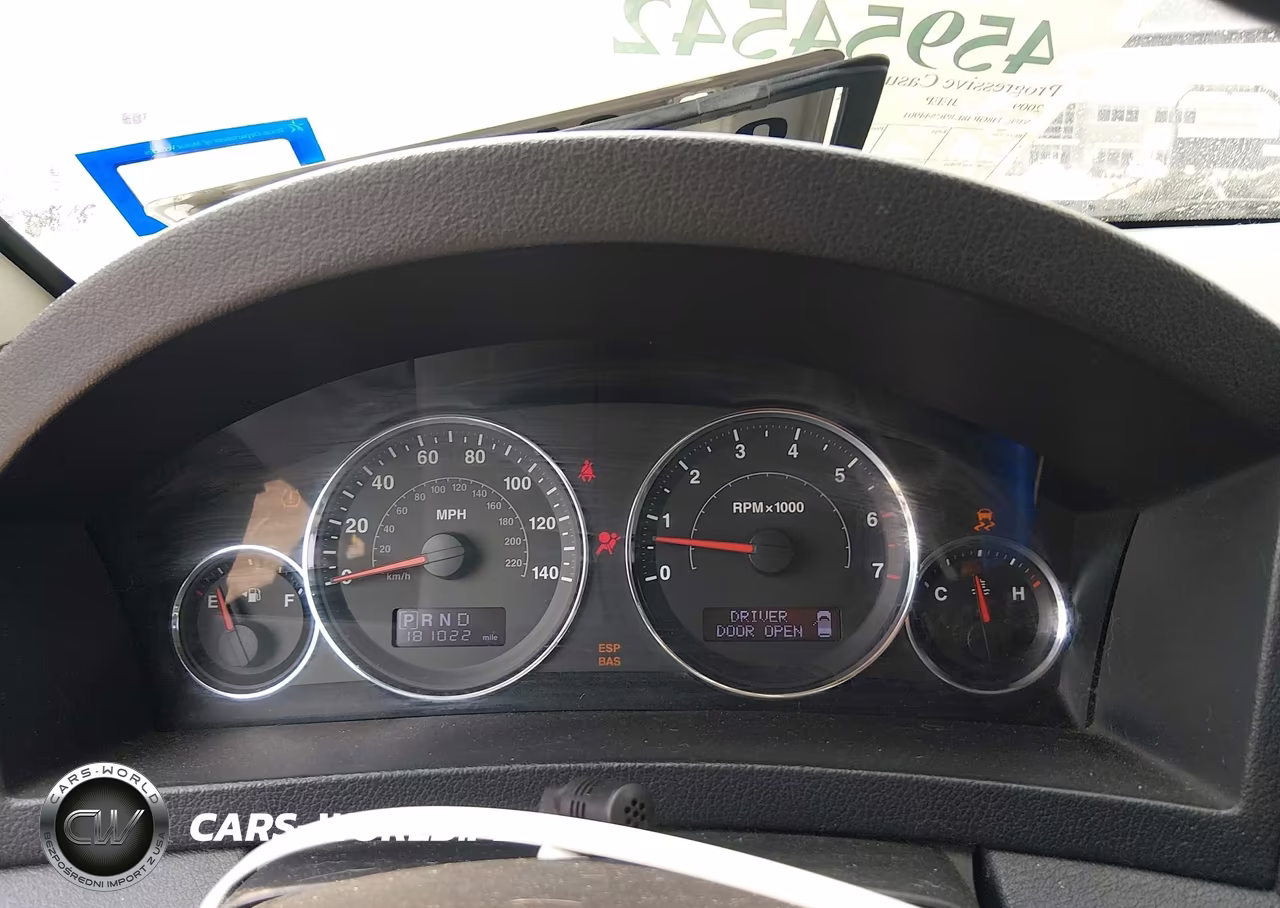 2009 Jeep Grand Cherokee Laredo VIN:1J8GR48K89C544901 - 7