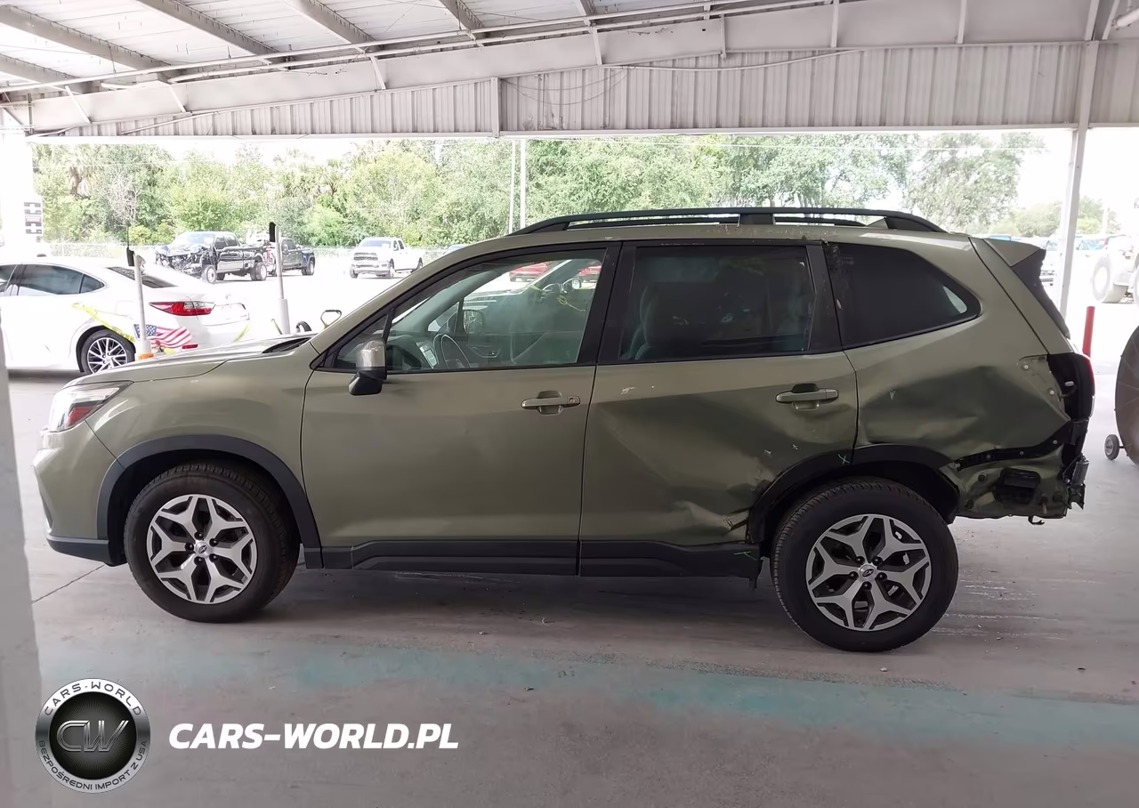 2021 Subaru Forester Premium VIN:JF2SKAJC5MH453945 - 15