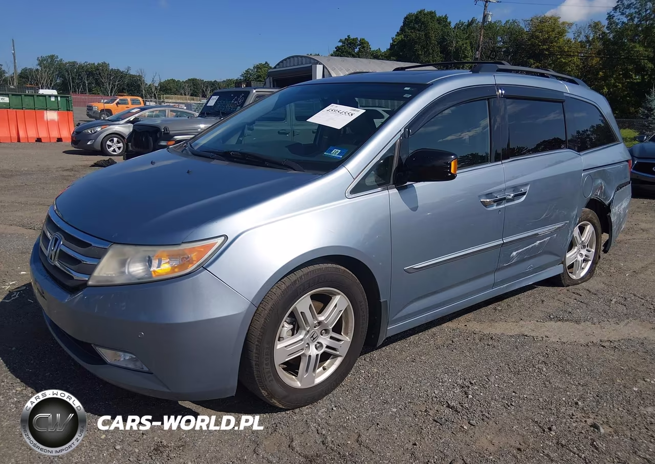 2013 Honda Odyssey Touring-Touring Elite VIN:5FNRL5H92DB037735 - 2