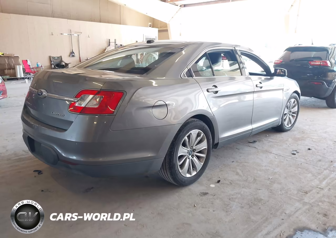 2012 Ford Taurus Limited VIN:1FAHP2FW9CG131399 - 4