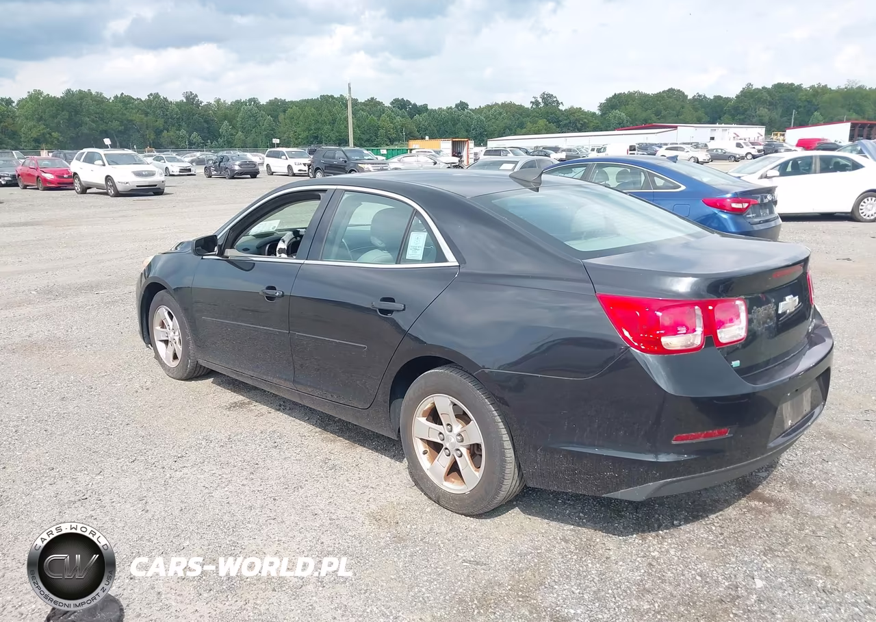2015 Chevrolet Malibu Ls VIN:1G11B5SL8FF129377 - 3