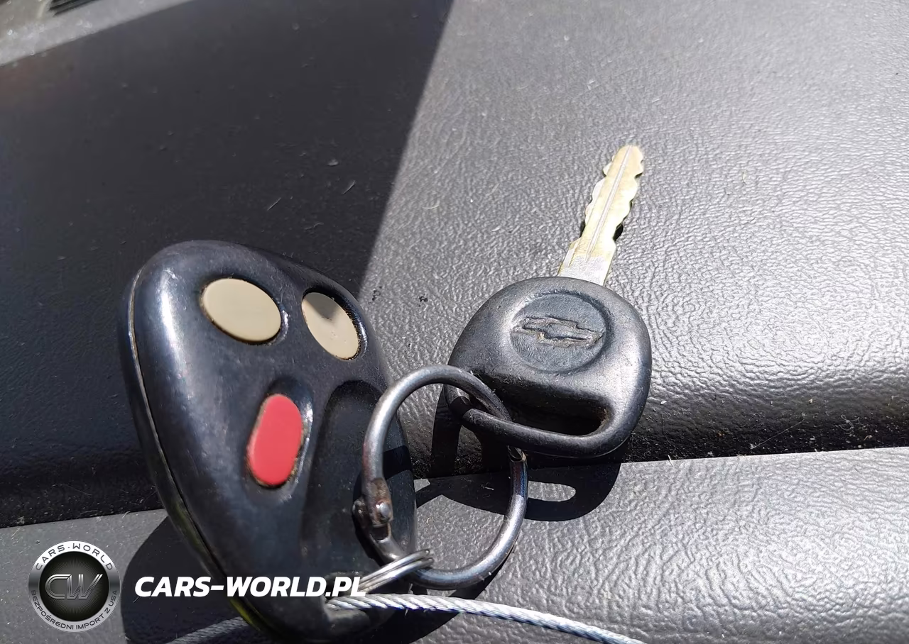 2004 Chevrolet Silverado 1500 Z71 VIN:1GCEK14T44Z239935 - 11