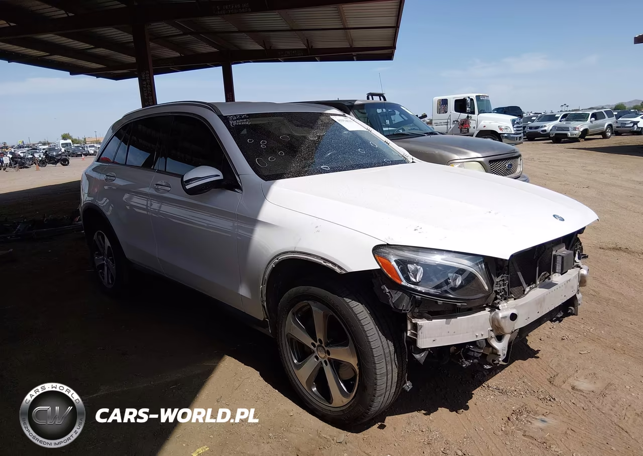 2016 Mercedes-Benz Glc 300 – zdjęcie 1 z 22