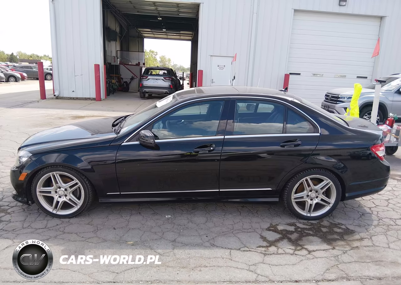 2011 Mercedes-Benz C 300 Sport 4Matic VIN:WDDGF8BB0BR171930 - 15