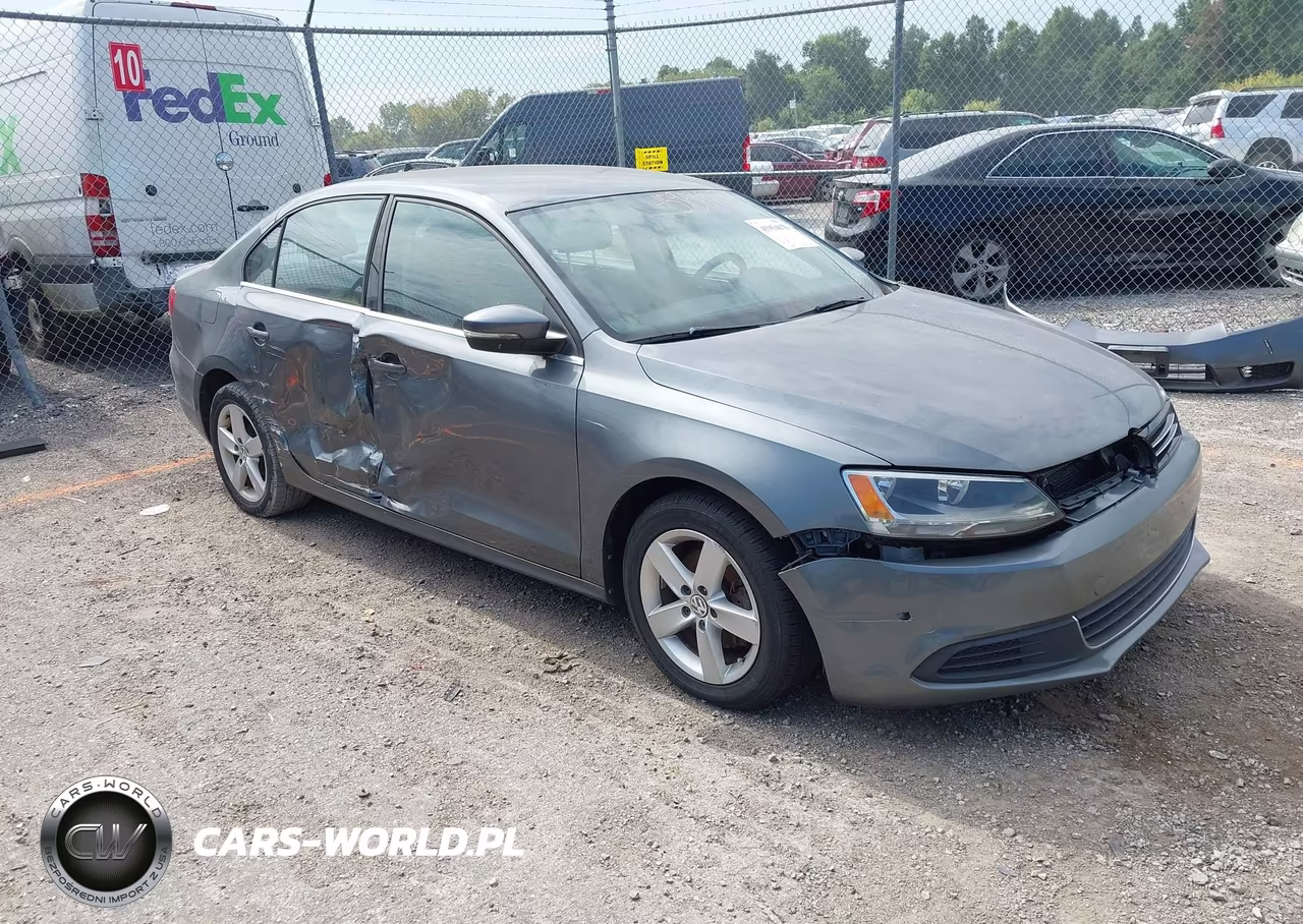 2013 Volkswagen Jetta 2.0L Tdi – zdjęcie 1 z 15