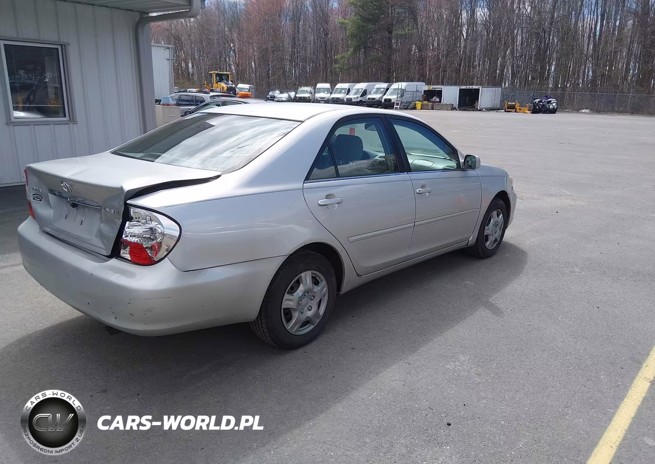 2003 Toyota Camry Le VIN:4T1BE32K83U768487 - 4