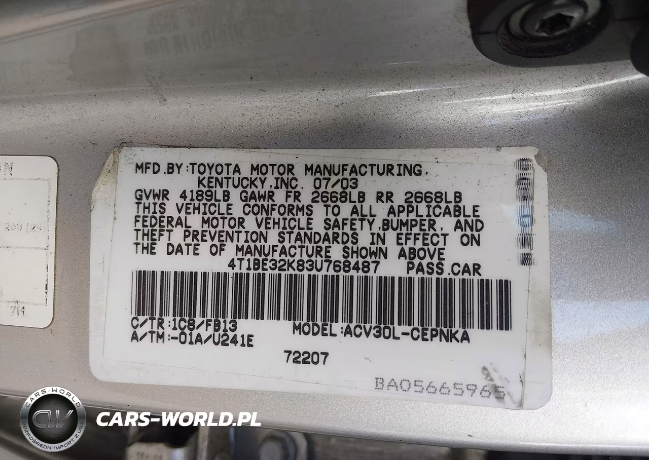 2003 Toyota Camry Le VIN:4T1BE32K83U768487 - 9