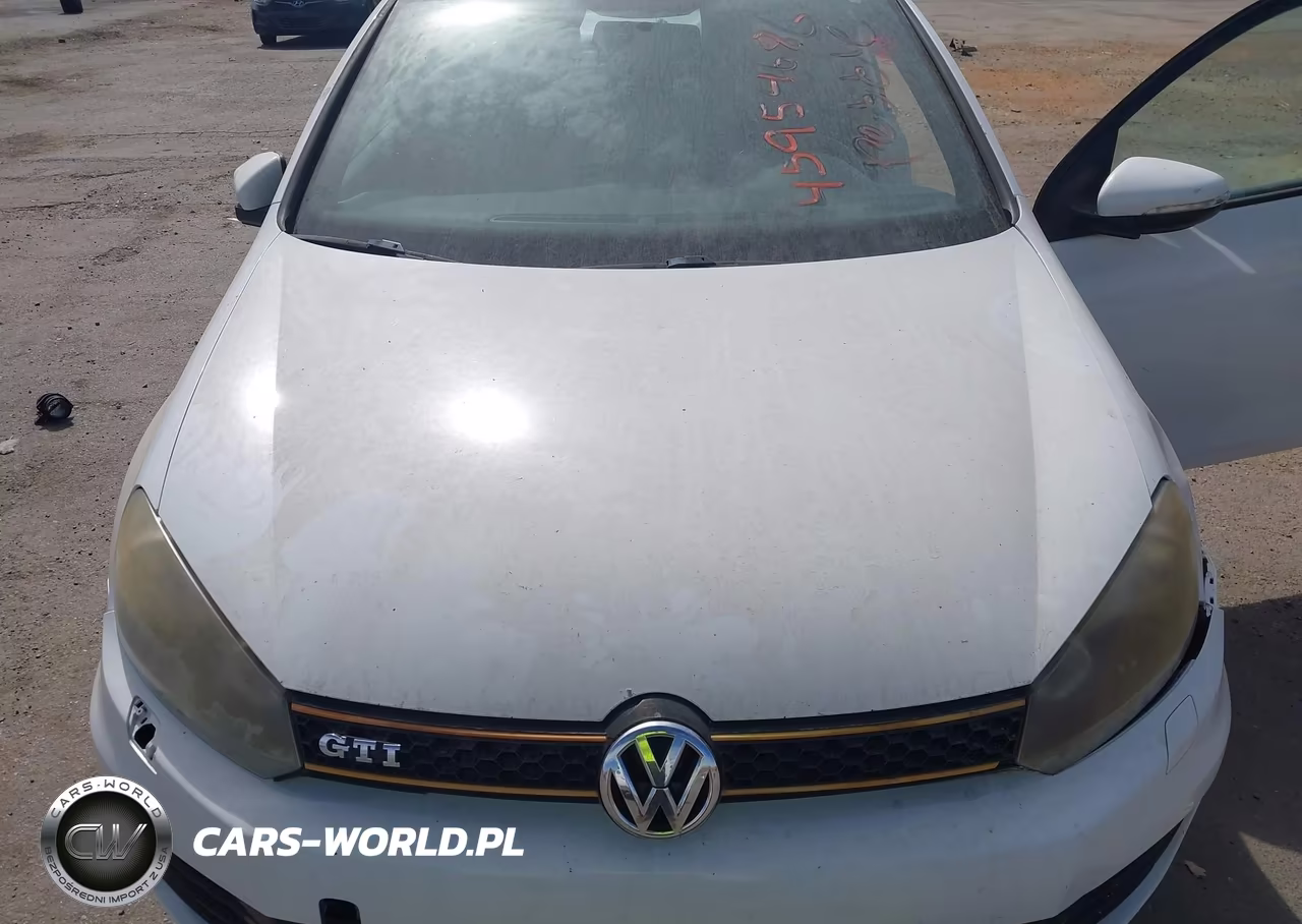 2010 Volkswagen Gti 2-Door VIN:WVWFD7AJ5AW146682 - 10