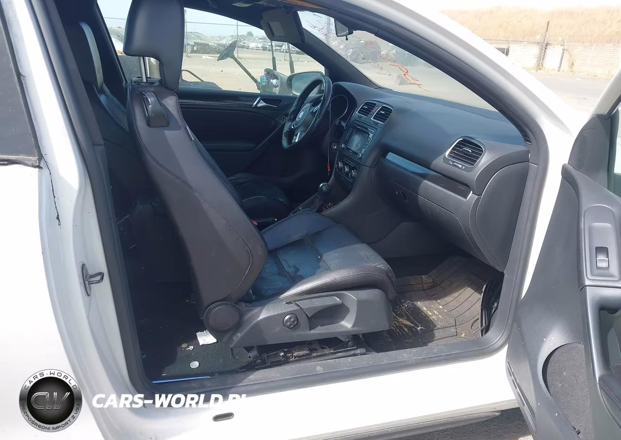 2010 Volkswagen Gti 2-Door VIN:WVWFD7AJ5AW146682 - 5