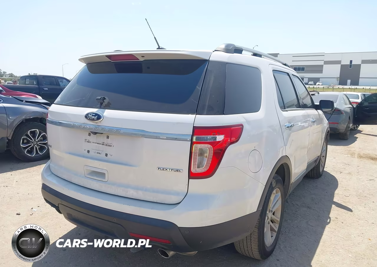2013 Ford Explorer Xlt VIN:1FM5K7D82DGA97915 - 4