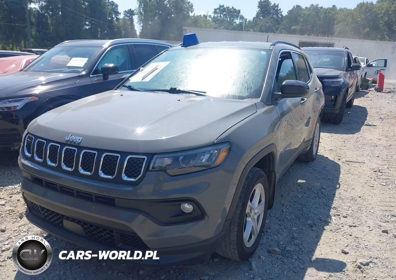 2023 Jeep Compass Latitude 4X4 VIN:3C4NJDBN3PT558165 - 2