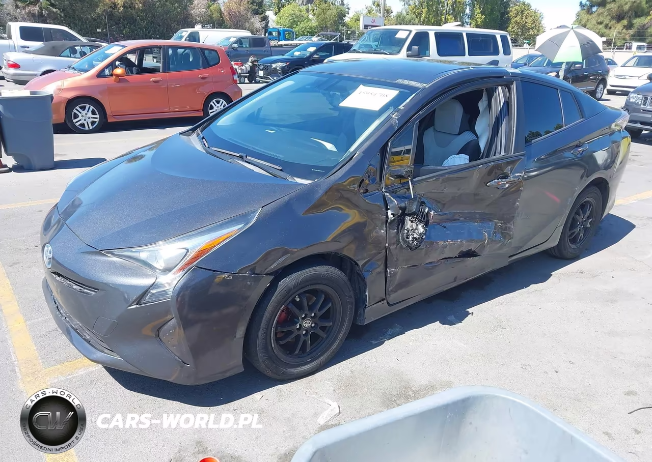 2016 Toyota Prius Three VIN:JTDKARFU3G3505317 - 2