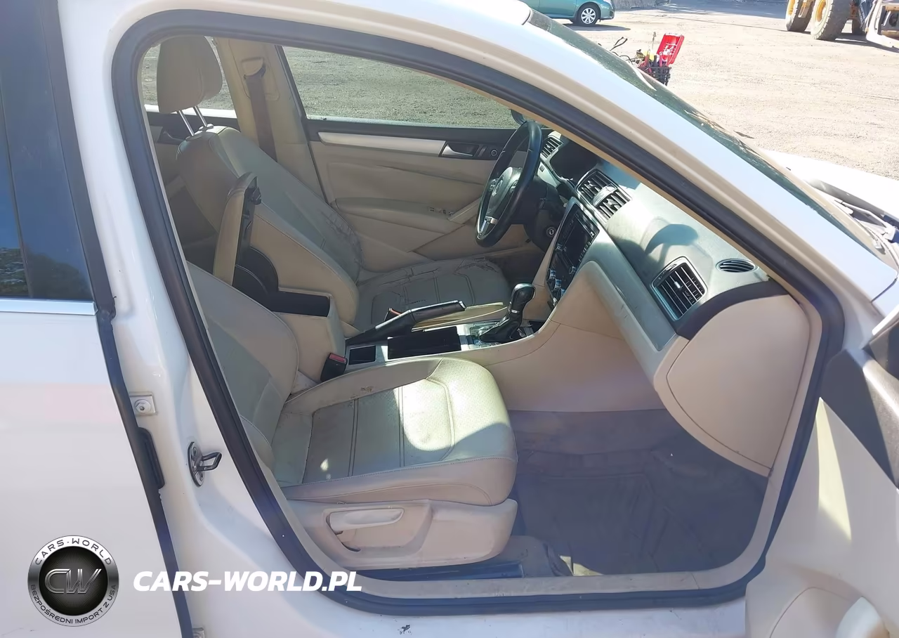 2012 Volkswagen Passat 2.5L Se VIN:1VWBP7A32CC096719 - 5