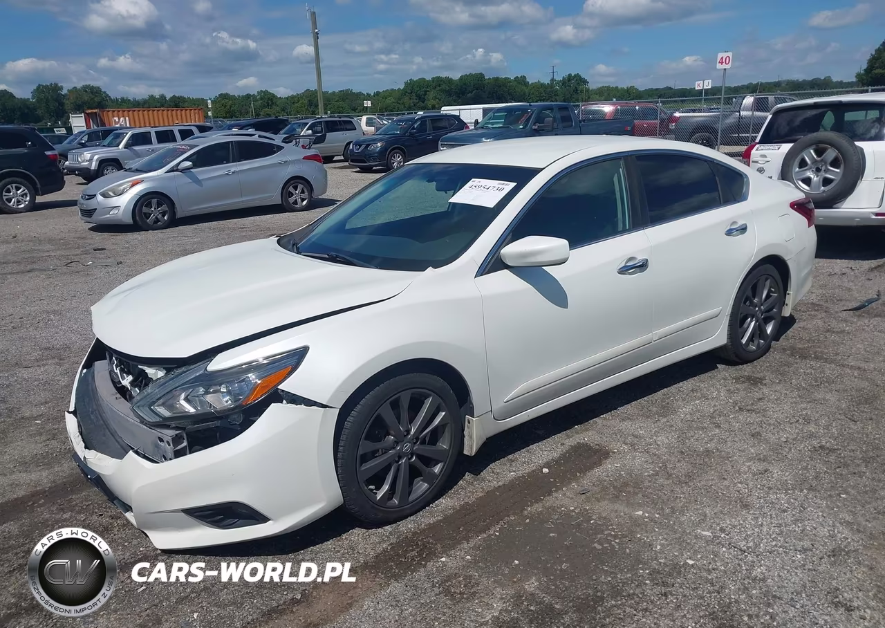 2018 Nissan Altima 2.5 Sr VIN:1N4AL3AP4JC233605 - 2