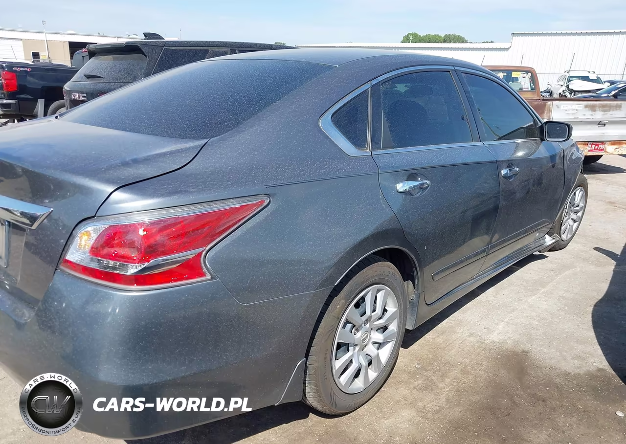 2015 Nissan Altima 2.5 S VIN:1N4AL3AP5FC127445 - 13