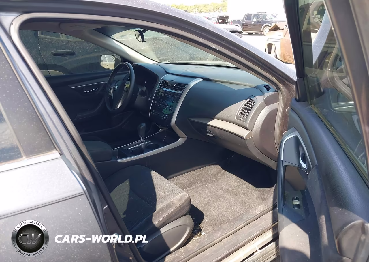 2015 Nissan Altima 2.5 S VIN:1N4AL3AP5FC127445 - 5