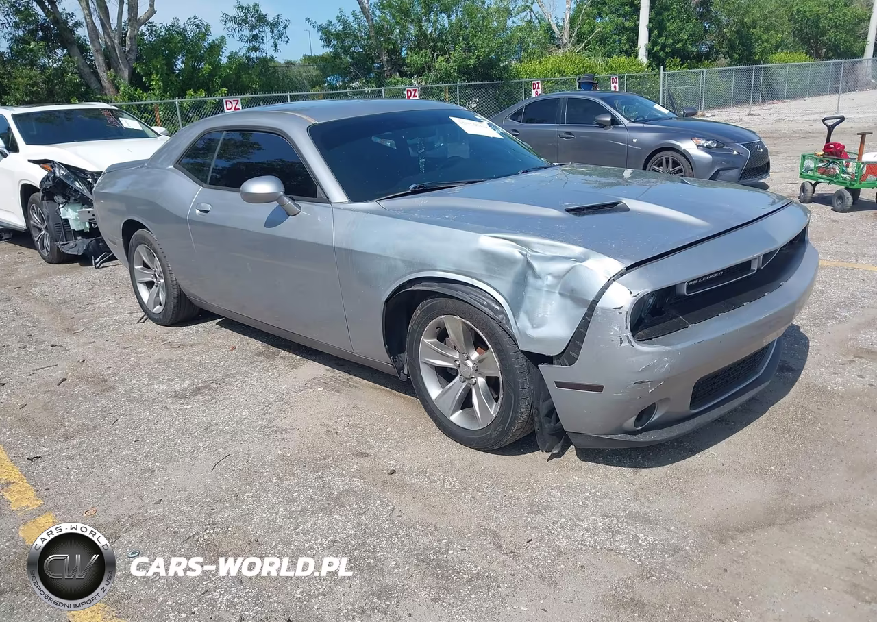 2018 Dodge Challenger Sxt