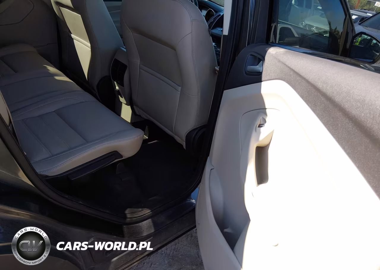 2018 Ford Escape Sel VIN:1FMCU9HD8JUC21560 - 8